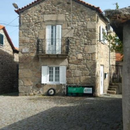 Governo'S House Melo Exterior photo