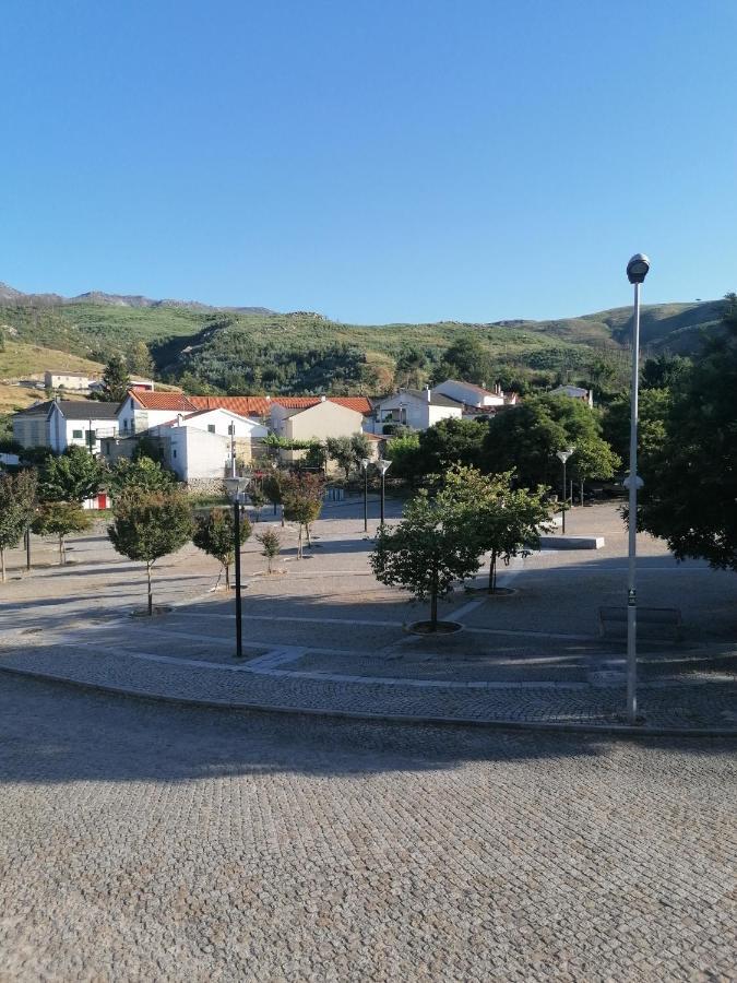 Governo'S House Melo Exterior photo